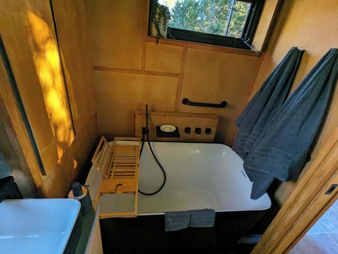 Bathroom 4, Lost Horizon Texas, Burnet