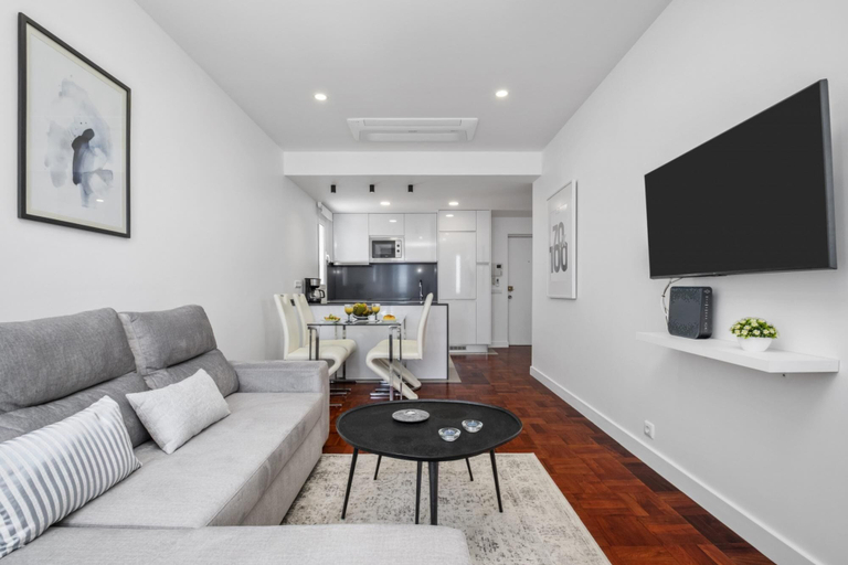 Others 4, Lido Sunrise Apartment by Homie, Funchal
