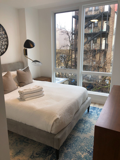 Bedroom 4, Sun-kissed 3BR Loft With Patio Minutes to NYC, Hudson