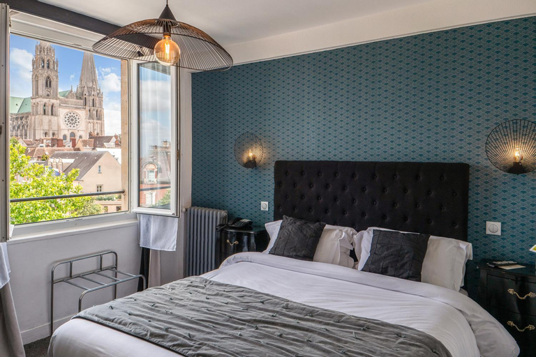 Bedroom 3, Logis Hôtel Du Boeuf Couronné, Eure-et-Loir