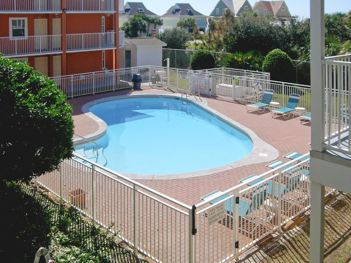 Sport & Beauty 5, Gulfview II 130, Walton