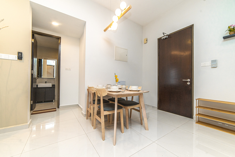 Dining Room 27