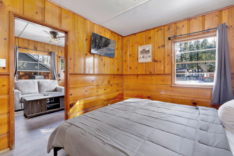 Bedroom 3, Juniper #105, San Bernardino