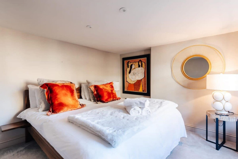 Bedroom 3, Modern Stylish Central Bath Apartment, Bath and North East Somerset
