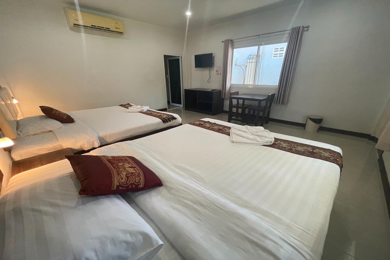 Bedroom 8