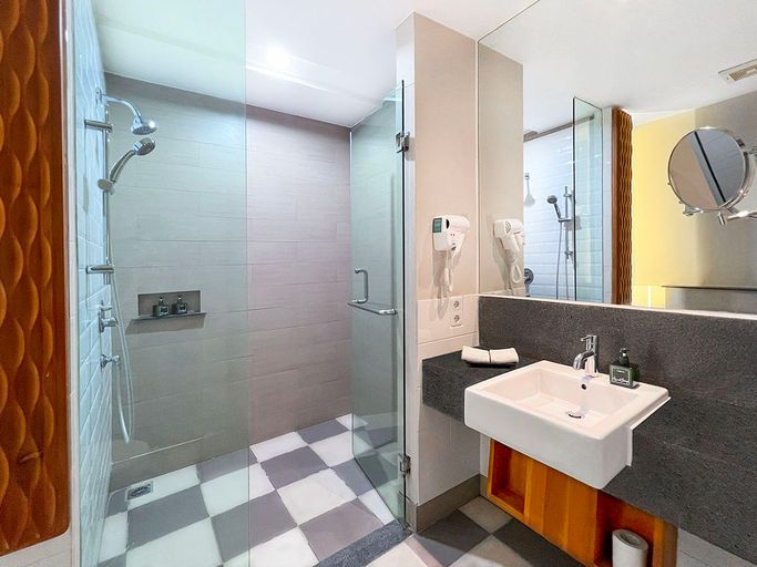 bathroom 5
