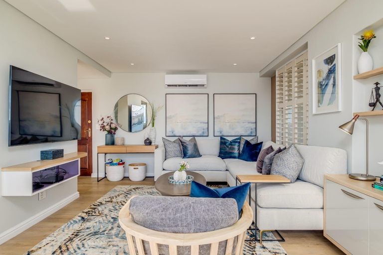 Others 4, Exquisite Mouille Point Apt by Golf Course Serene Suite, City of Cape Town
