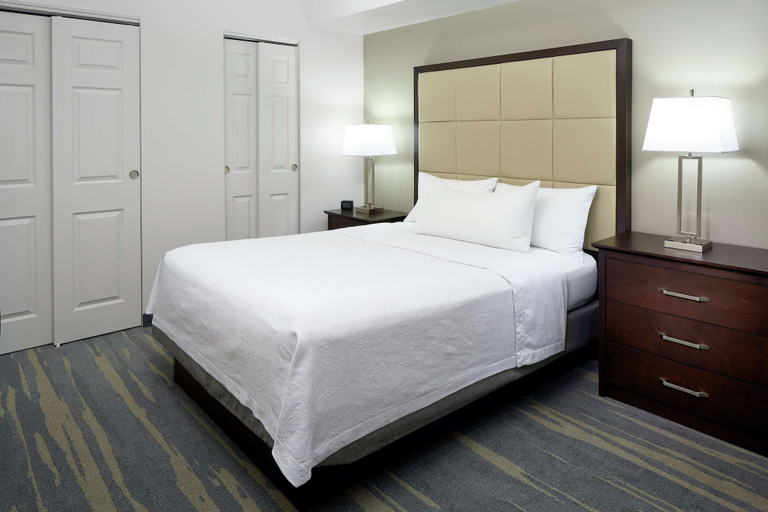 Bedroom 4, Homewood Suites by Hilton Mont-Tremblant Resort, Les Laurentides
