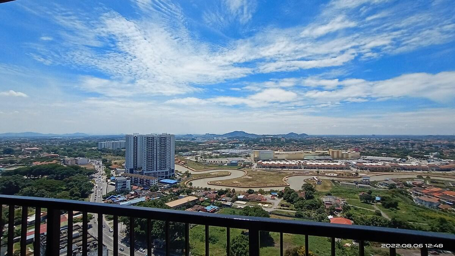 Others 5, Austin @ Novo 8, Malacca City