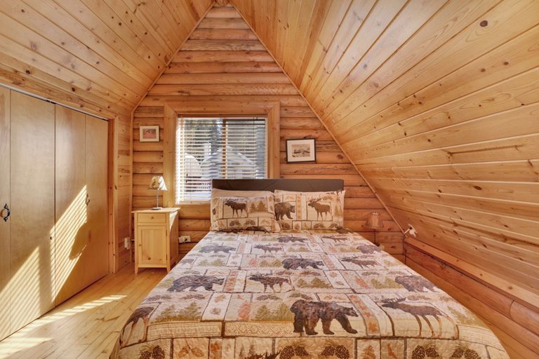 Bedroom 3, Binky's Mountain Hideaway #2455, San Bernardino