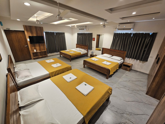 Bedroom 3, Riverain Valley Resort, Raigarh