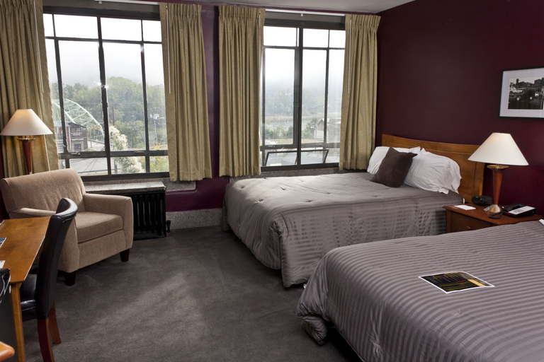 Bedroom 3, Latchis Hotel, Windham