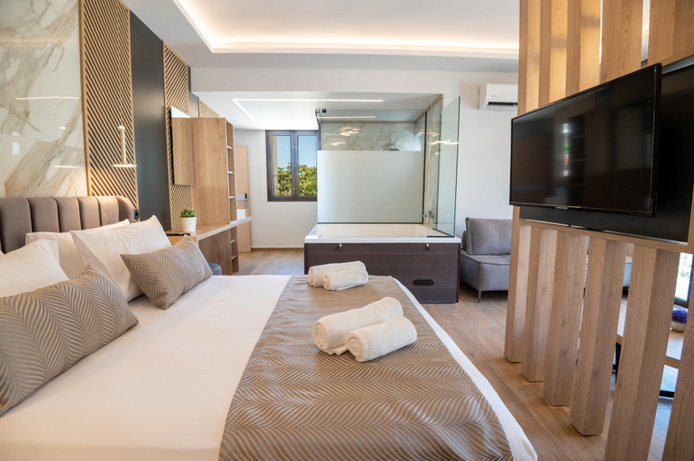 Bedroom 2, John Mary Suites, Crete