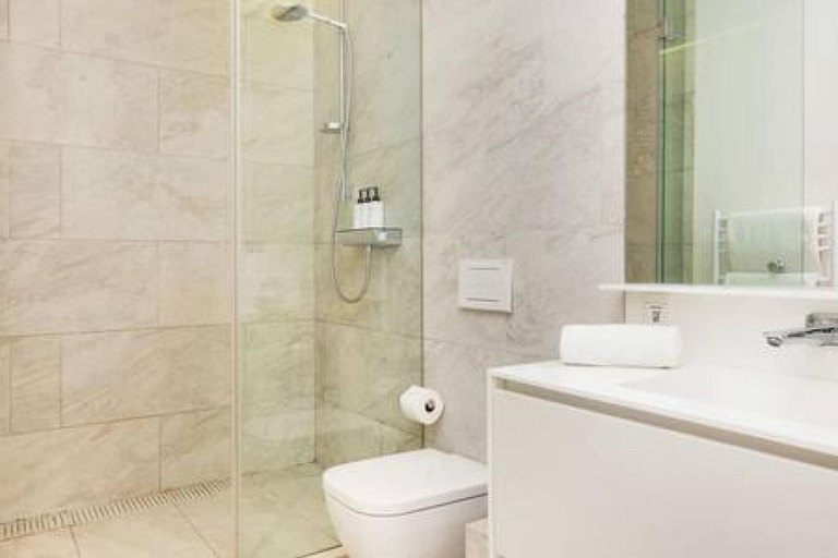 Bathroom 4, Modern Seaside Apartment w Incredible Views Lillamton, City of Cape Town