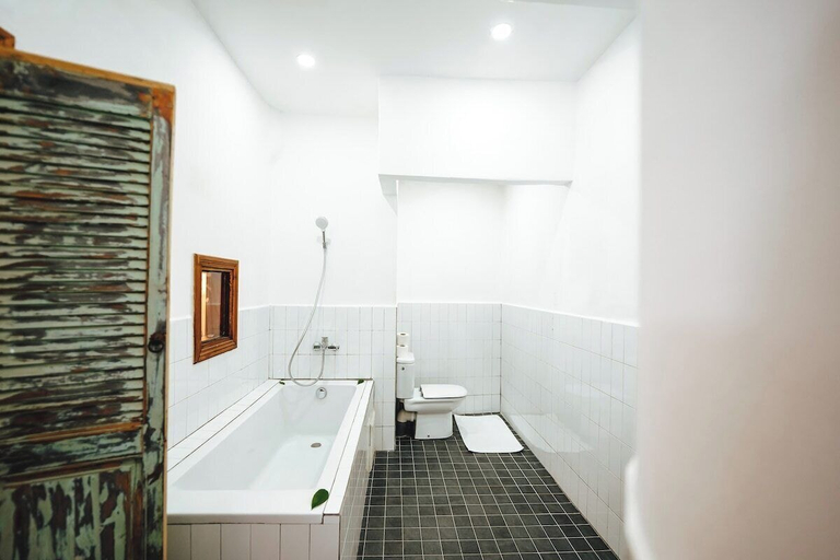 Bathroom 3, La Ferme Medina, Marrakech