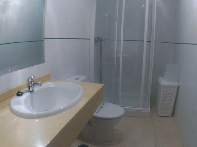 Bathroom 3, Apartment in Zahara, Cadiz 103472 by MO Rentals, Cádiz