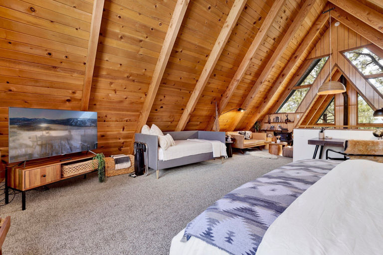 Bedroom 5, Moonridge Modern Chalet #2453, San Bernardino