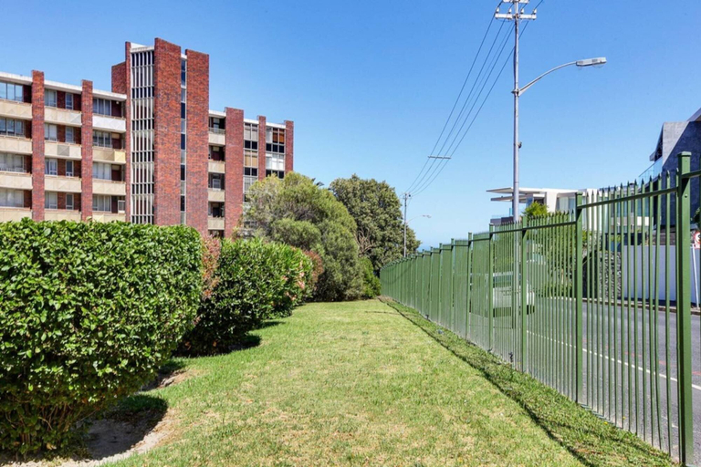 Exterior & Views 2, Stylish 2 Bedroom Apartment in Camps Bay Asilvertide, City of Cape Town