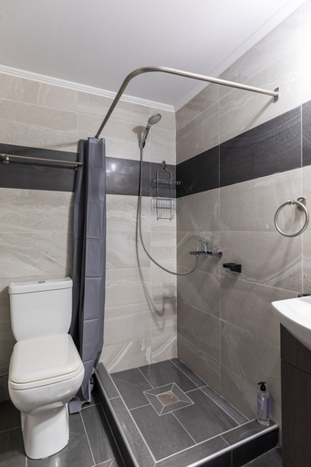 Bathroom, Pumpkin by halu' Lux 2BD-apartment, Central Macedonia