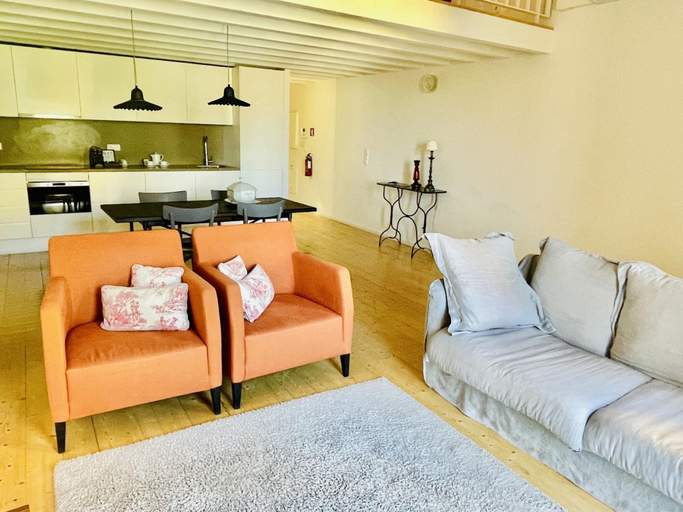 Room 3, Porto Vitoria 10 in Oporto, Porto