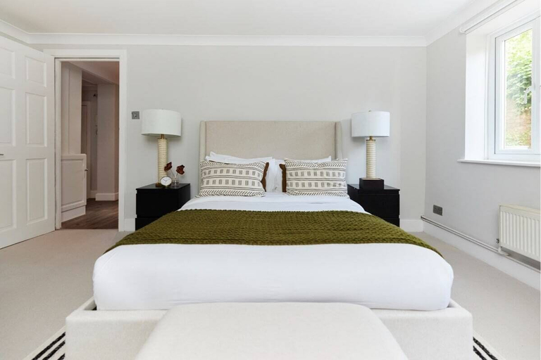 Bedroom 2, The Carshalton Place - Stunning 1bdr Flat, London