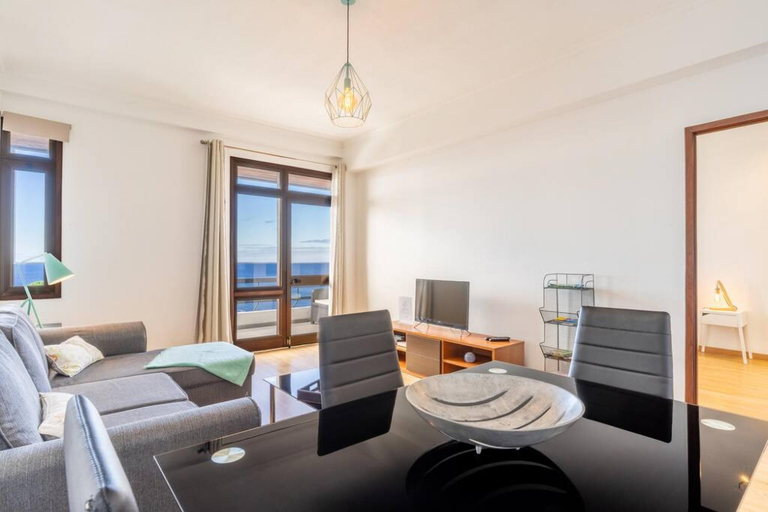 Room 5, Monumental Apartment 712 Balcony Sea View, Funchal