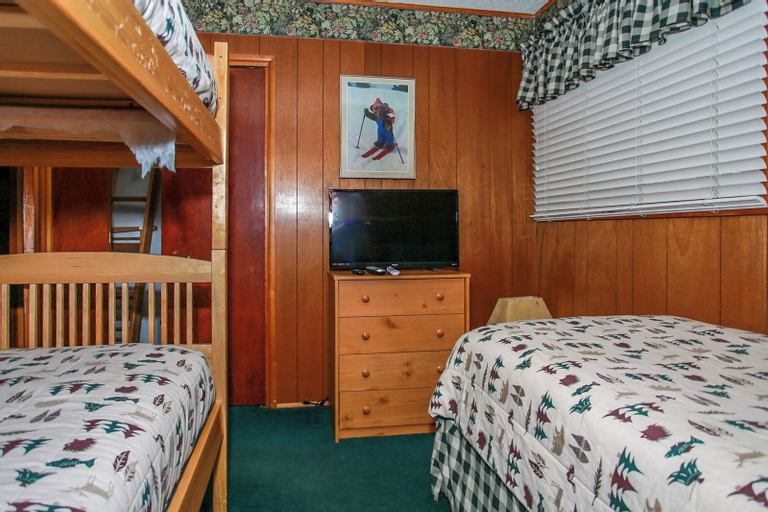 Bedroom 3, Avalon Hide OUT #1336, San Bernardino