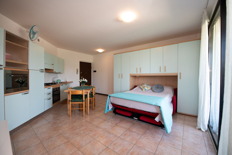 Bedroom 2, Little Flower, Brescia