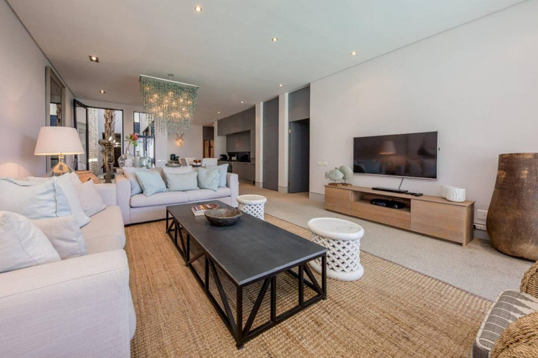 Others 5, Spacious Holiday Apartment With Pool in Trendy De Waterkant Loader Apartment, City of Cape Town