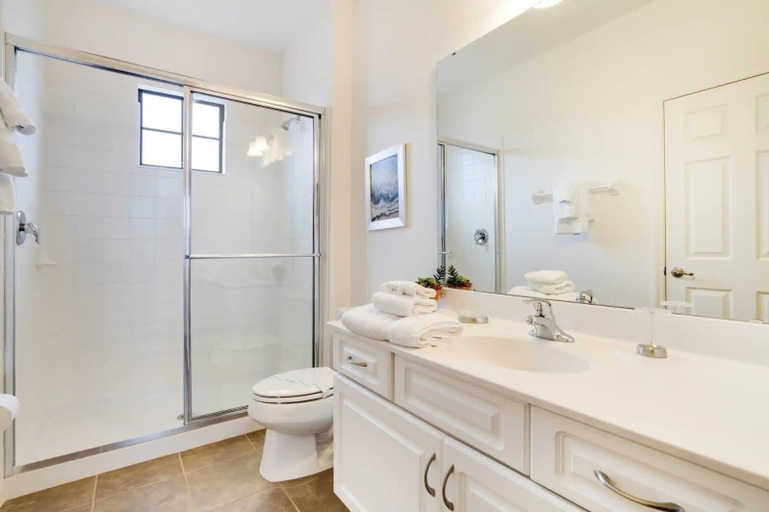 Room 3, Grand Superior 4BD Pool Home at Disney Universal, Polk