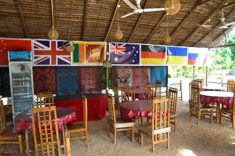 Food & Drinks 5, Hotel Alas Garden, Trincomalee Town and Gravets