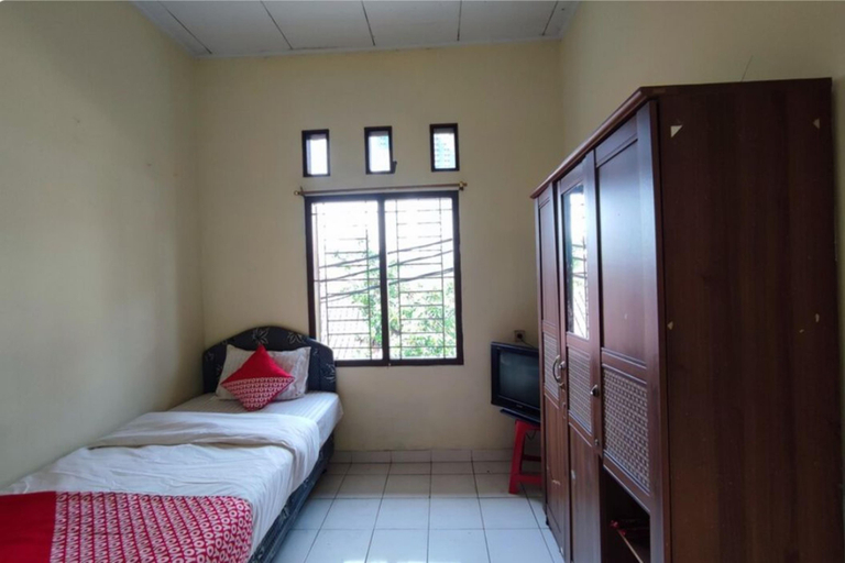 Exterior & Views 4, SPOT ON 93919 Murodi Syariah, Depok