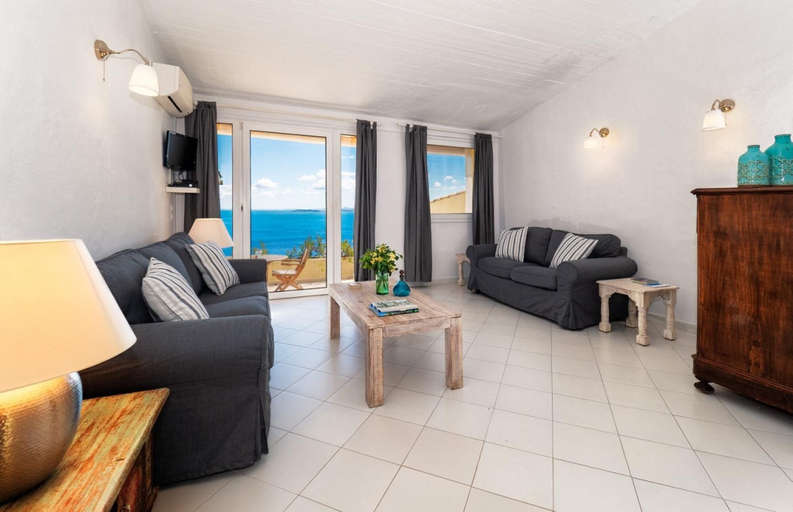 Room 4, The Saints - St Stephanos 1 Bedroom Cottage, Ionian Islands