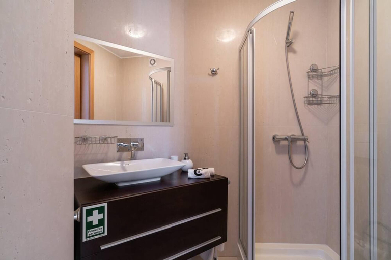 Room 3, Santa Luzia Funchal View 2 Bedrooms Pool, Funchal