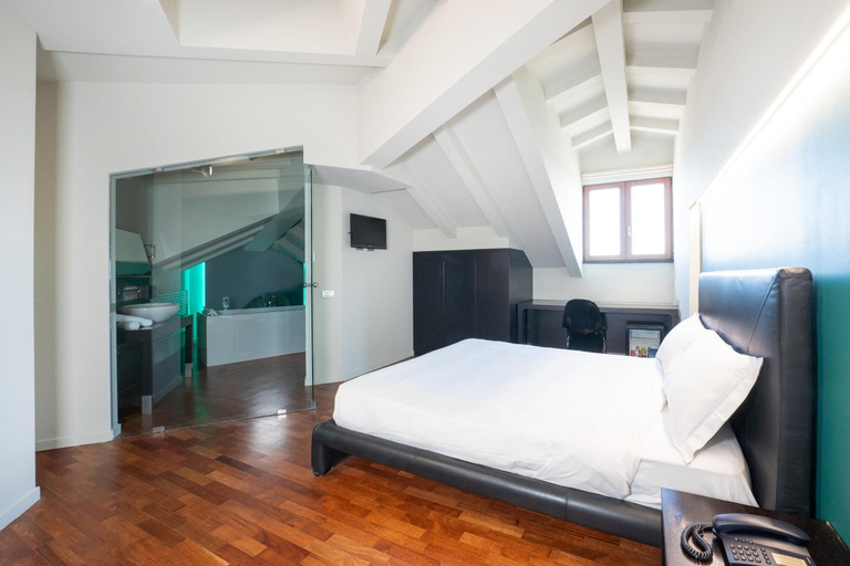 Bedroom 2, SIRIOHotel, Novara