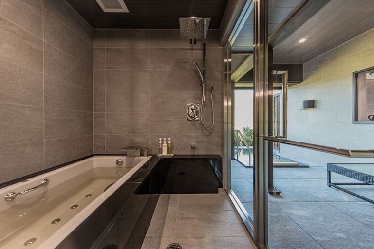 Bathroom 4, Okuhita Onsen Umehibiki, Hita