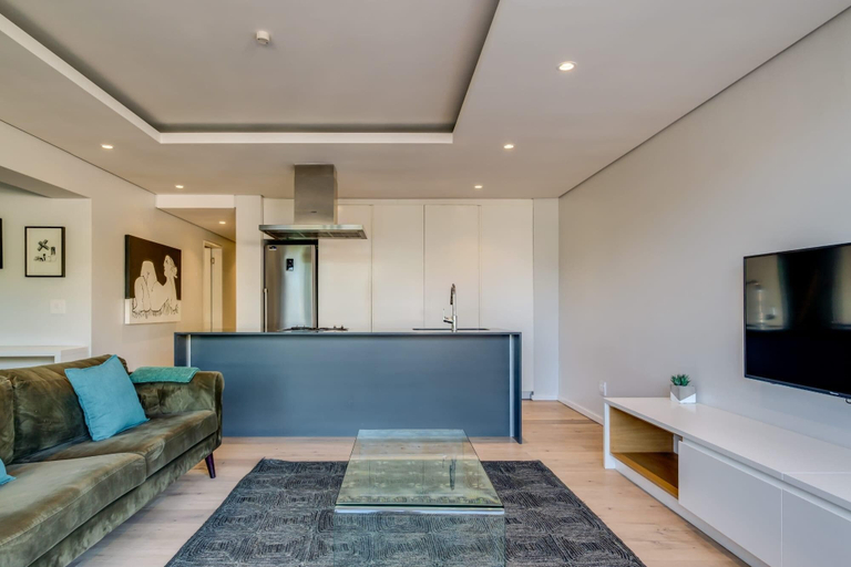 Others 4, Conveniently Located Apartment in Green Point C on S, City of Cape Town