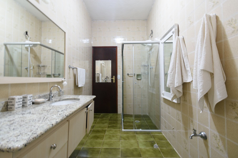 Bathroom 4, Excelente casa Maresias à 100m da praia, São Sebastião