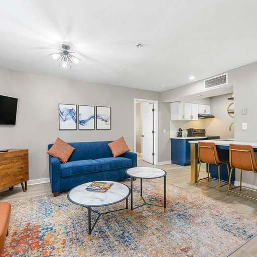 Room 2, Modern Urban Oasis in Prime Buckhead Atlanta, Atlanta