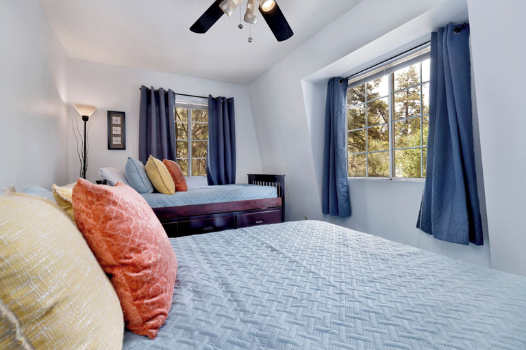 Bedroom 3, Whiskey Mountain Lodge - 2028, San Bernardino