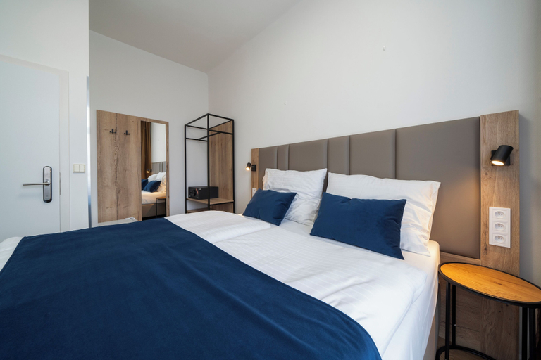 Bedroom 2, Leon hotel, Praha 7