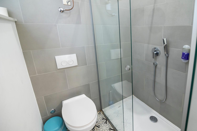 Bathroom 4, Doma Zagreb, Zagreb