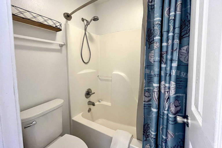 Bathroom 5, Alabama Sands 4 2 Bedroom Condo by RedAwning, Baldwin