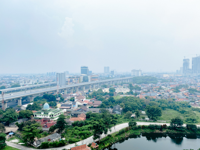 Others 4, Minimalist Studio Grand Kamala Lagoon Apartment By Travelio, Bekasi