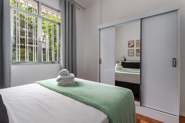 Room 5, Comfort in Botafogo Ideal for Couples Lm108, Rio de Janeiro