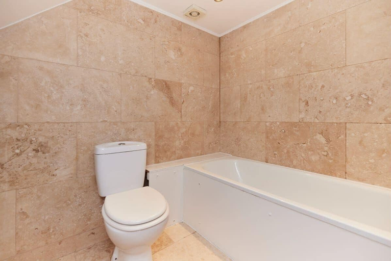 Bathroom 3, The Carshalton Place - Stunning 1bdr Flat, London