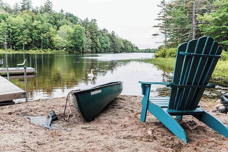 Room 5, Sunset Chalet-amazing Views Private hot tub, Kennebec
