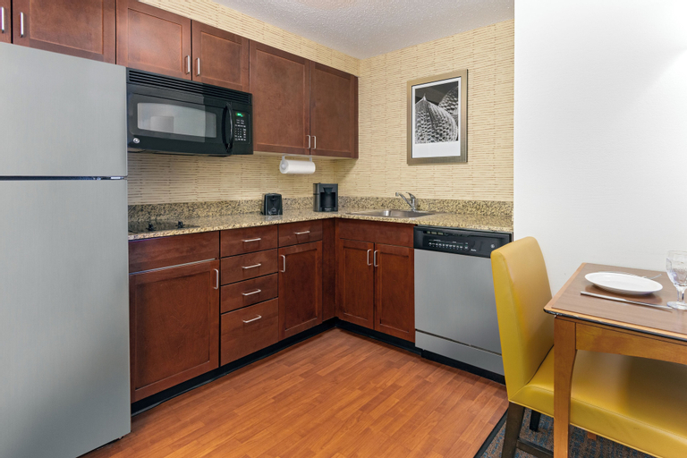 Dining Room 8