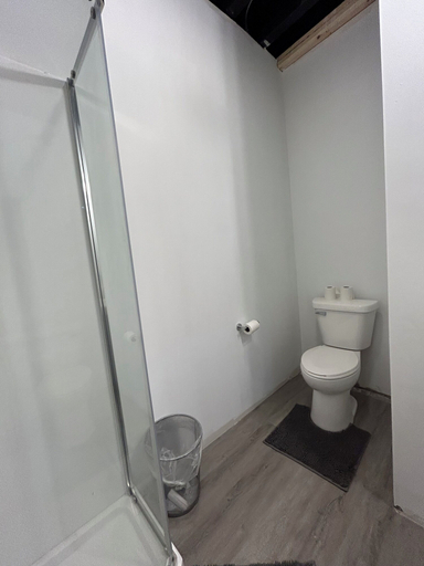 Bathroom 4, STAY, Cook