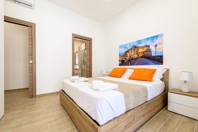 Room 5, Domus Romeo - Camera 2, Napoli